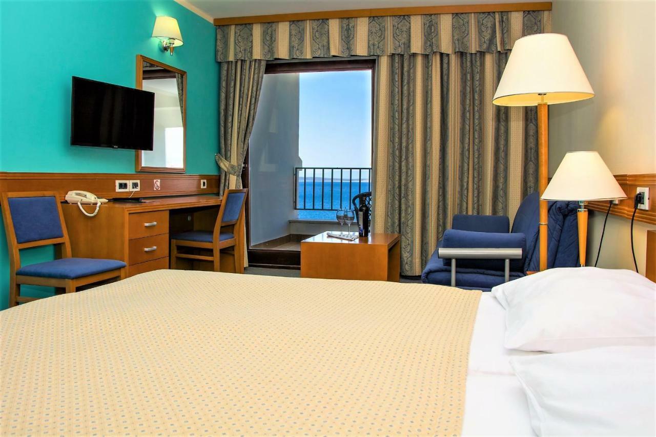 Hotel セルツェ エクステリア 写真